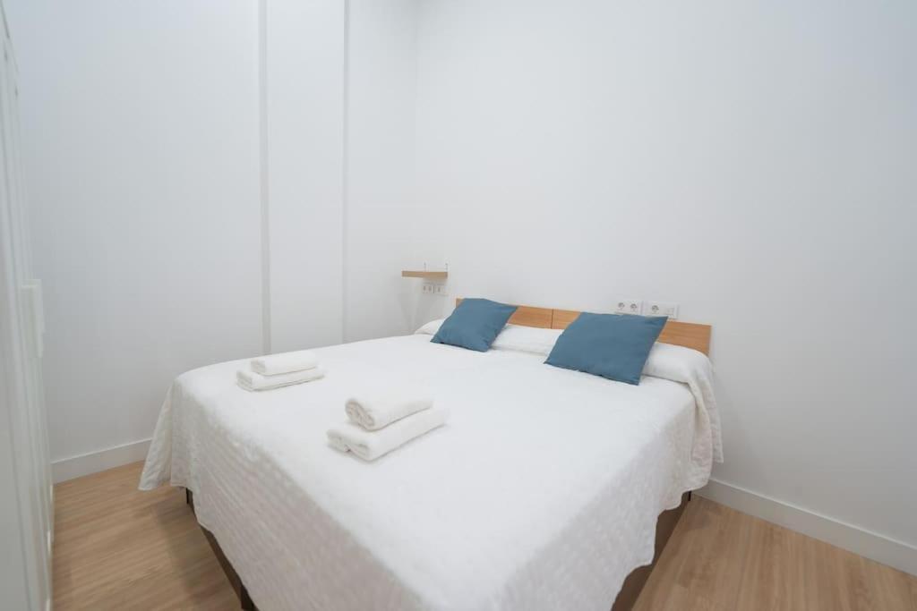 Estudio A Estrenar En San Bernardo Appartement Séville