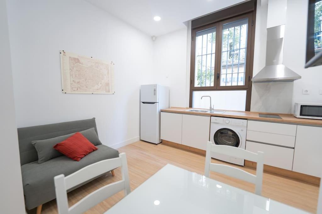 Estudio A Estrenar En San Bernardo Appartement Séville