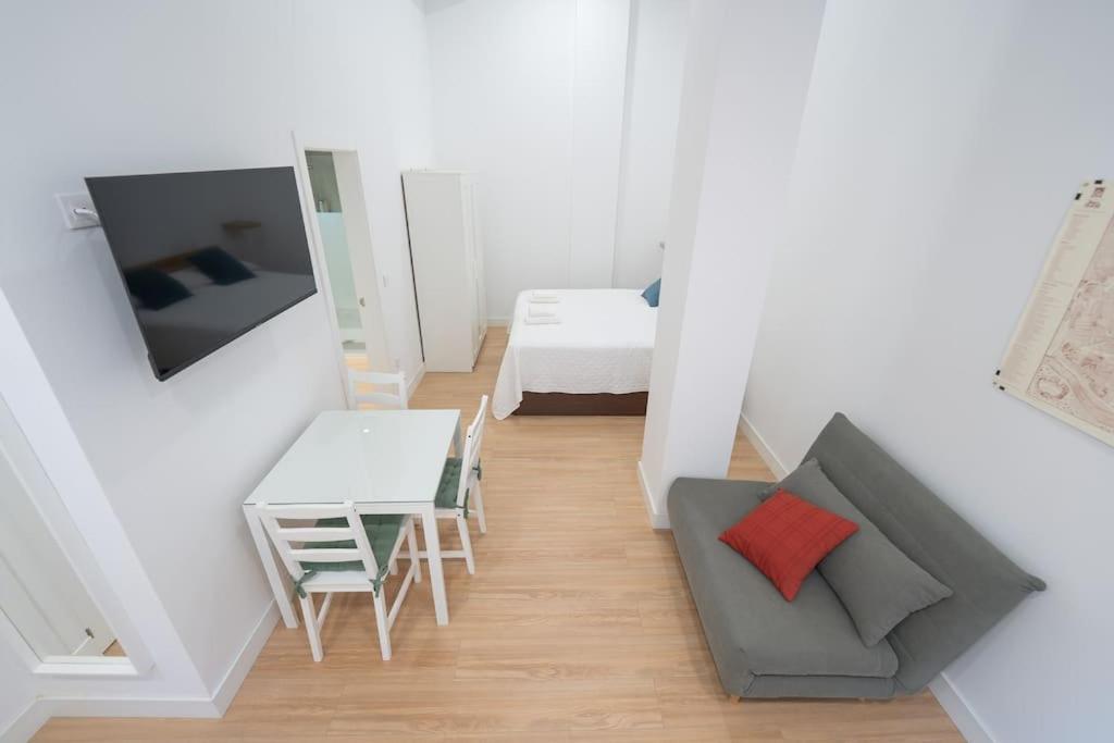 Estudio A Estrenar En San Bernardo *